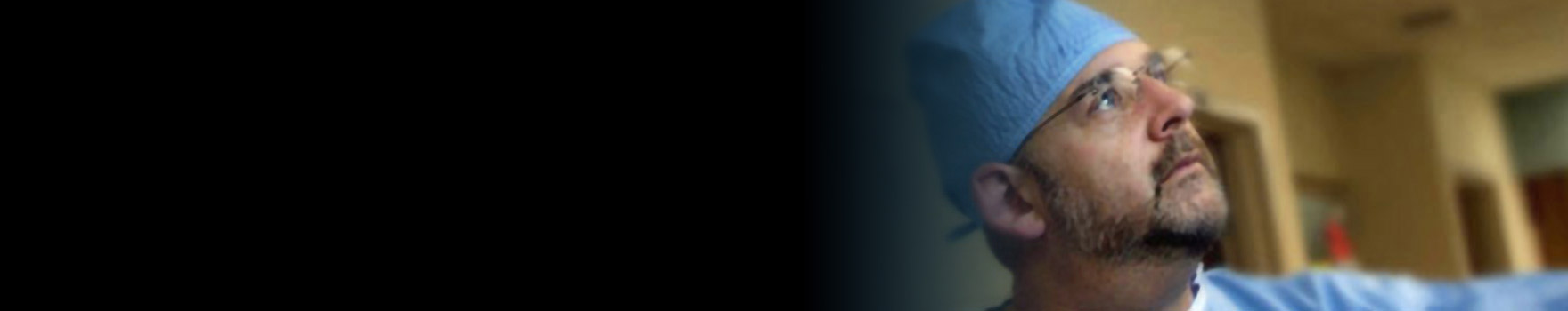 doctor viewing an image