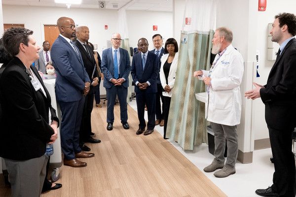 White House, HHS officials visit Emory Hillandale Hospital following $11M investment