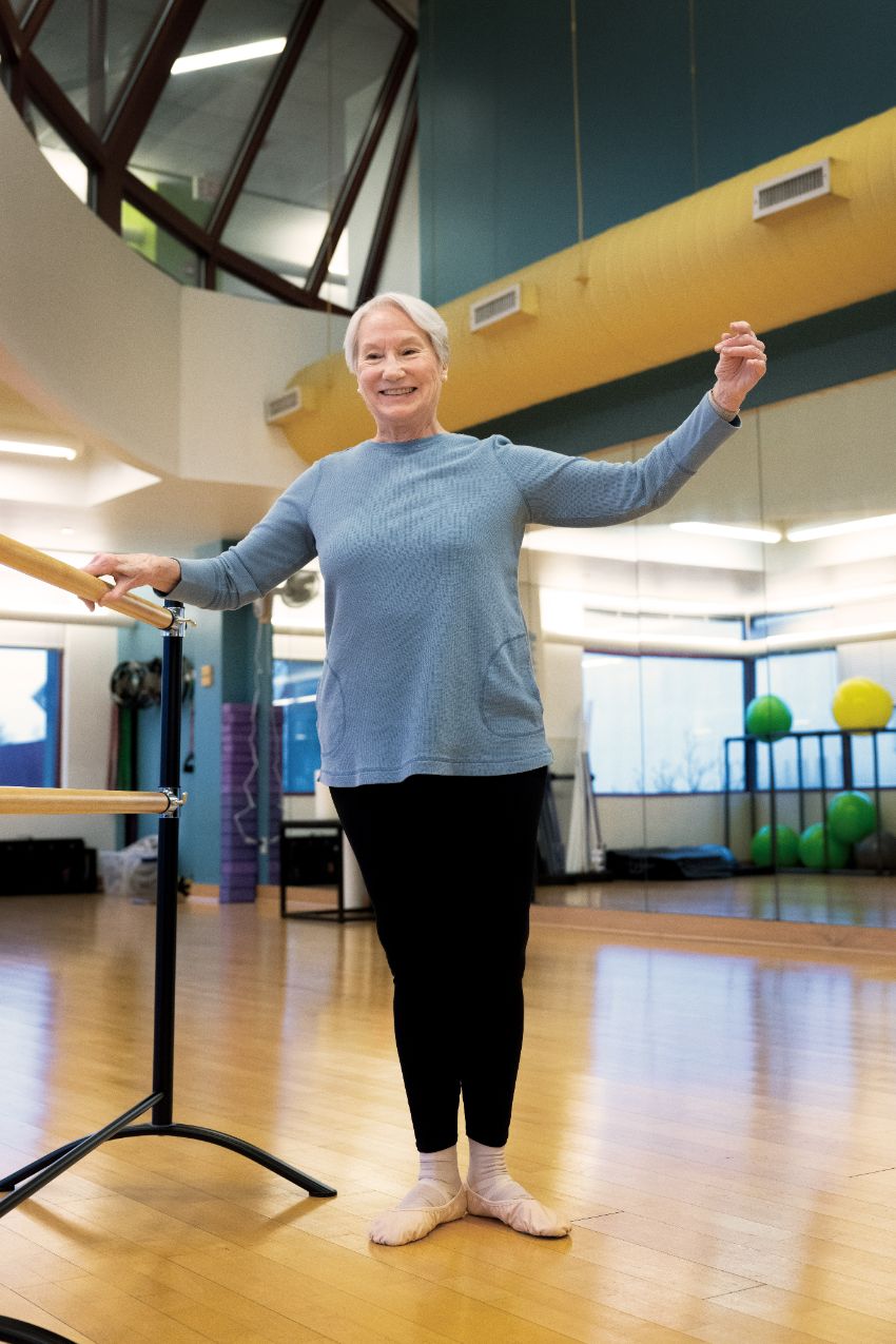 emory knee replacement patient laura doing ballet