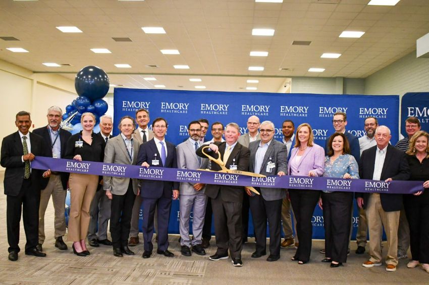 ribbon cutting at new emory heart vascular and transplant clinic in warner robins