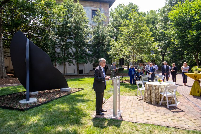 Dedication of COVID-19 sculpture honors Emory Healthcare and university personnel