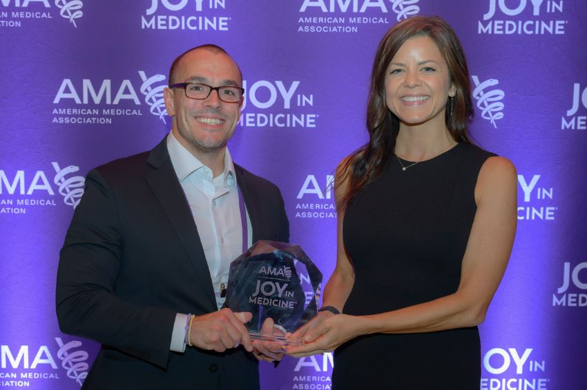 evan thoman krystyna morgan of emory accept ama joy in medicine recognition